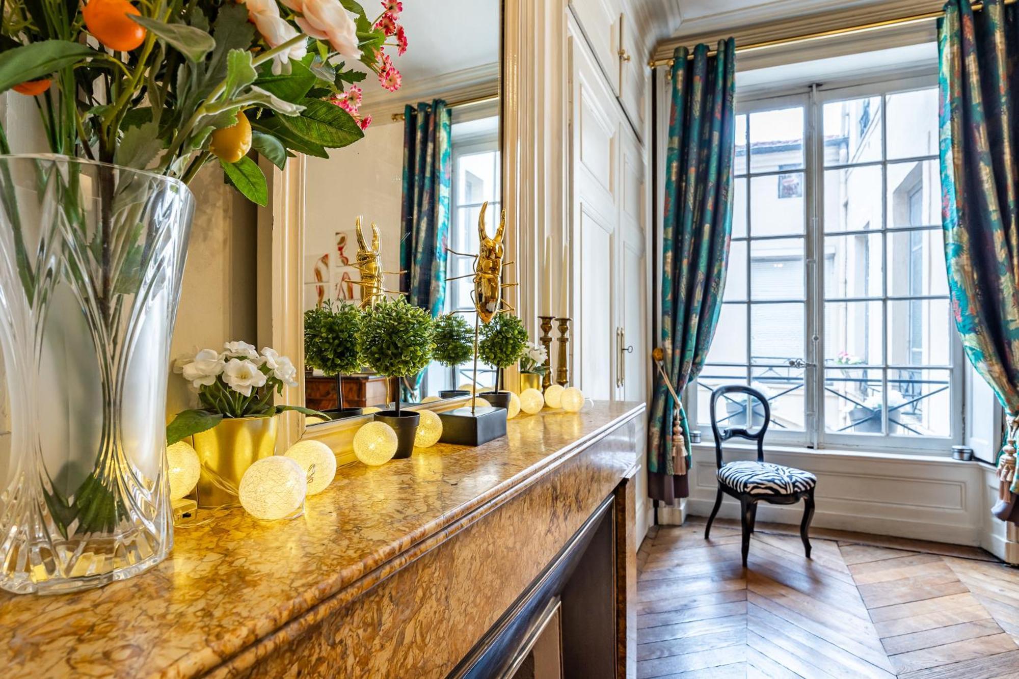 Appartement Haussmannien D'Artiste, Exception, Quai De Saone Balcon+Parking Lyon Luaran gambar